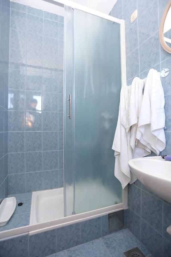 Apartments By The Sea Slatine, Ciovo - 14541 Ngoại thất bức ảnh