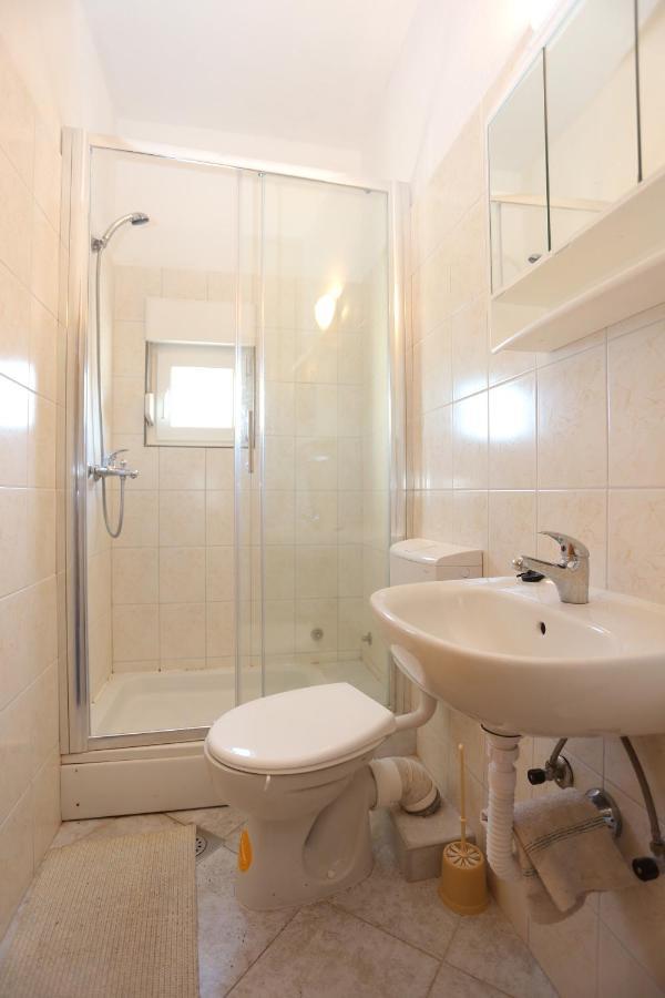 Apartments By The Sea Slatine, Ciovo - 14541 Ngoại thất bức ảnh