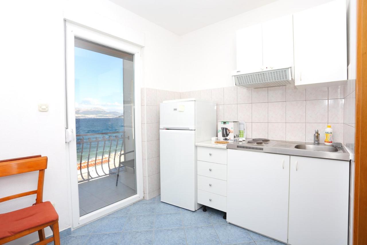 Apartments By The Sea Slatine, Ciovo - 14541 Ngoại thất bức ảnh