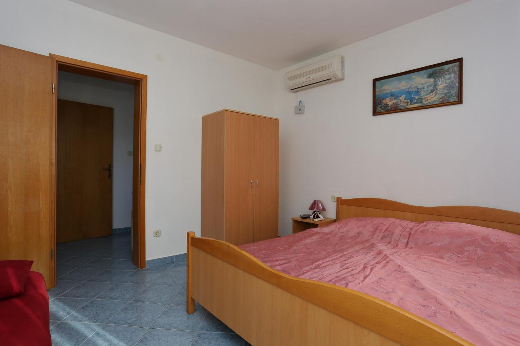 Apartments By The Sea Slatine, Ciovo - 14541 Phòng bức ảnh